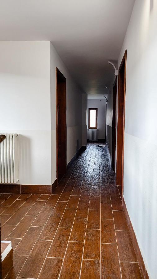 Pensiunea Tesoro Corbeni Bagian luar foto