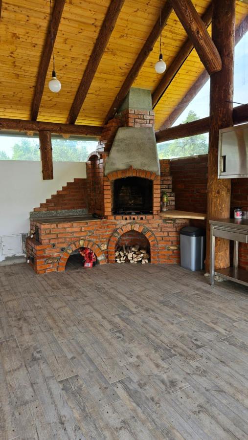 Pensiunea Tesoro Corbeni Bagian luar foto